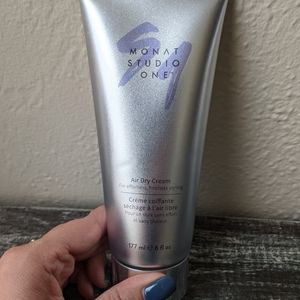 Monat air dry cream